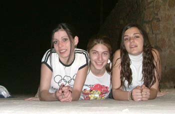 chals-veronik-and-sandy